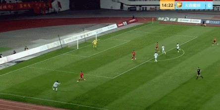 斗球体育赛事直播-大连鲲城2-1苏州东吴，穆谢奎破门，汉森、王剑聪世界波