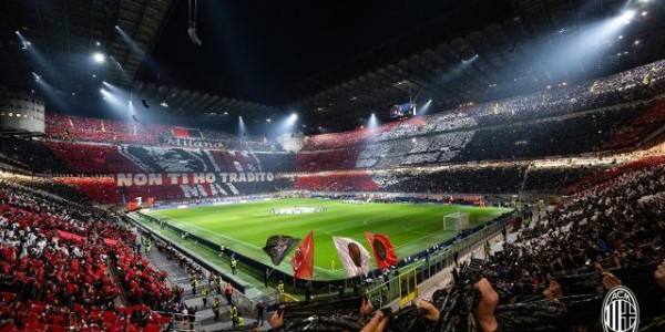 斗球足球直播-【现场】8万人齐骂孔蒂！1比0主义治愈米兰“恐英症”