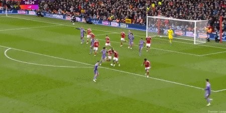 【早报】截停，绝杀球在空中响哨