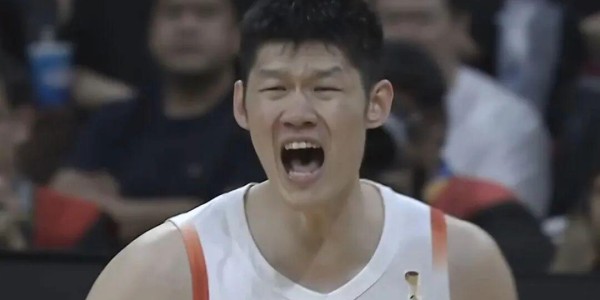 斗球免费直播平台-半场结束，中国男篮暂时落后
